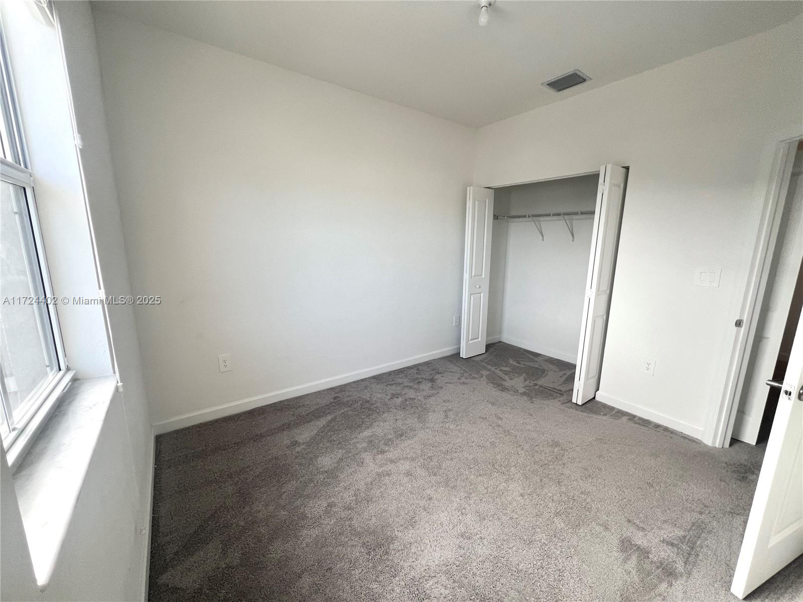 1650 Se 26th Ter 1650 Property Photo 14