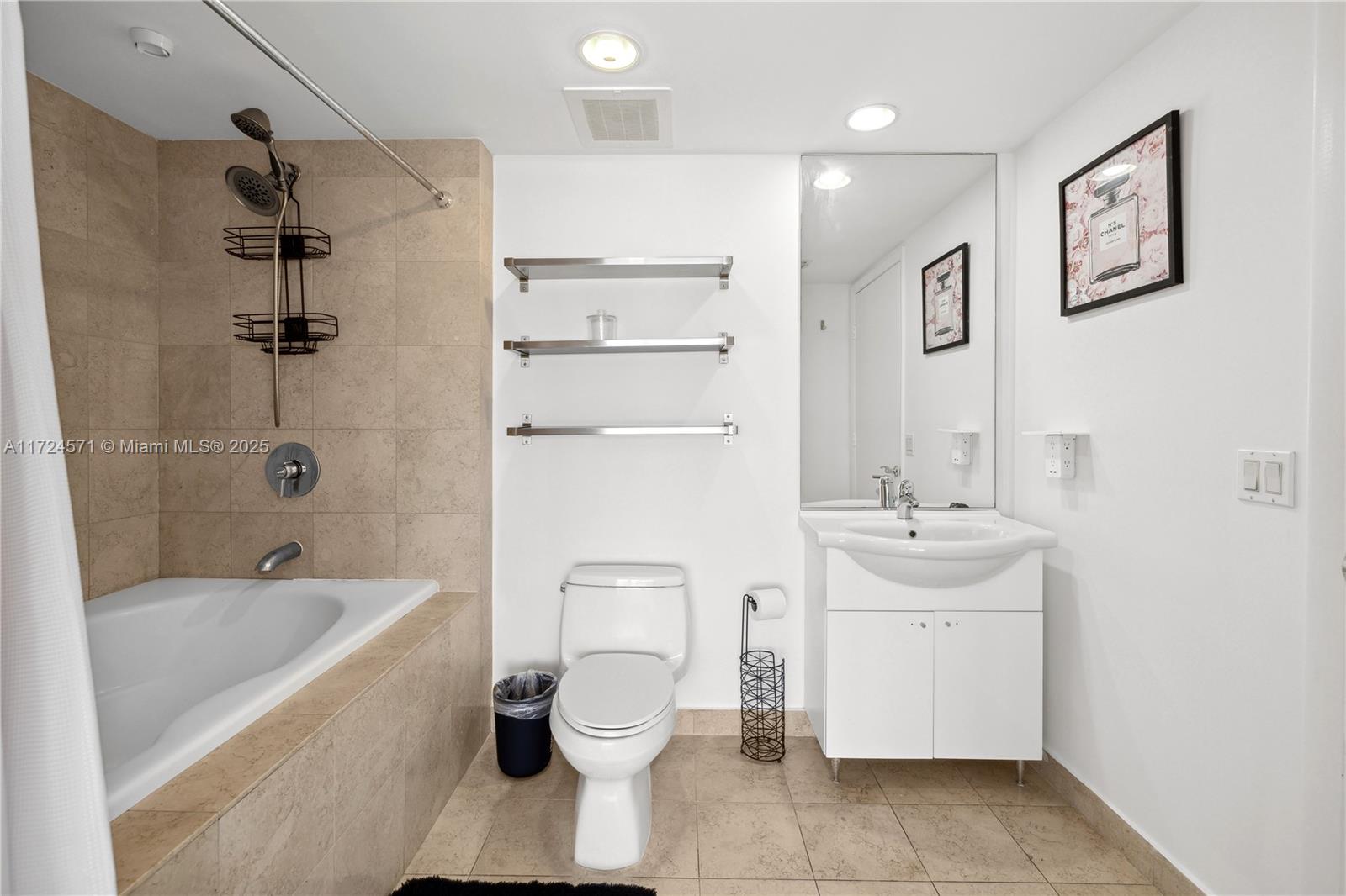 1830 S Ocean Dr 4907 Property Photo 12