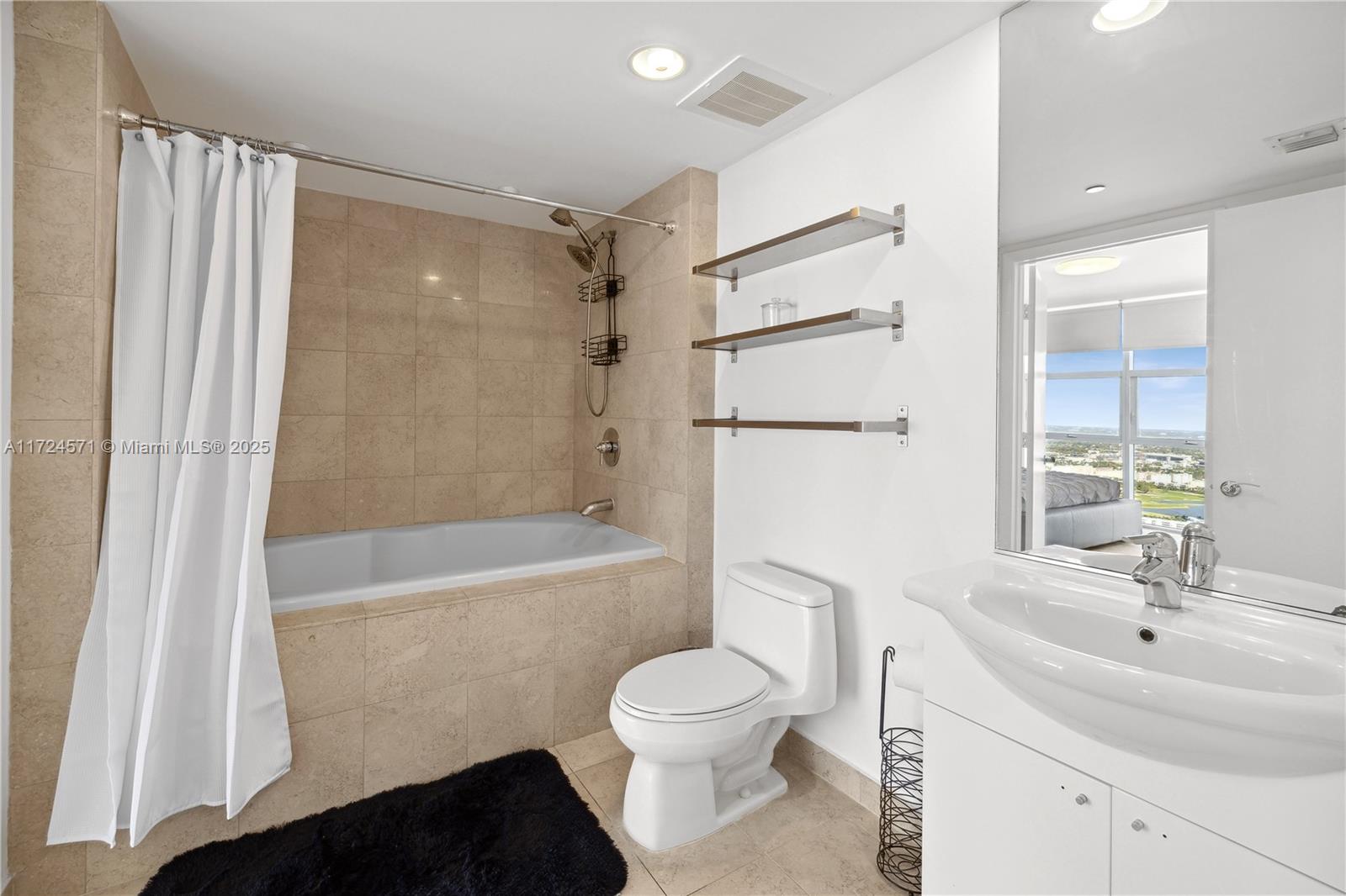 1830 S Ocean Dr 4907 Property Photo 13