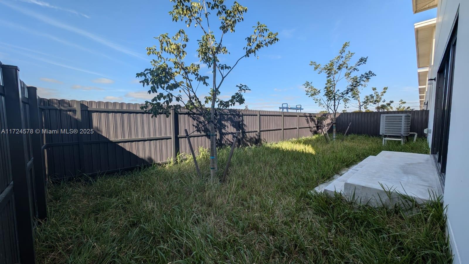 147 Nw 13th Pl Property Photo 22