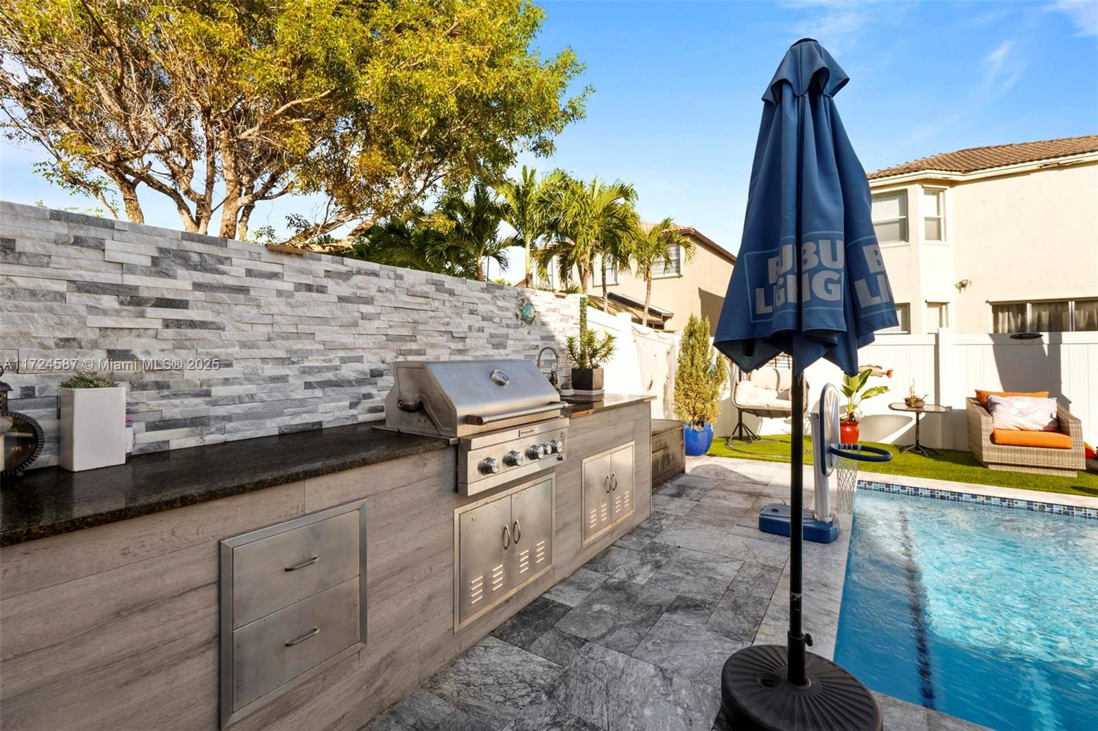 15887 Nw 4th Ct Property Photo 43