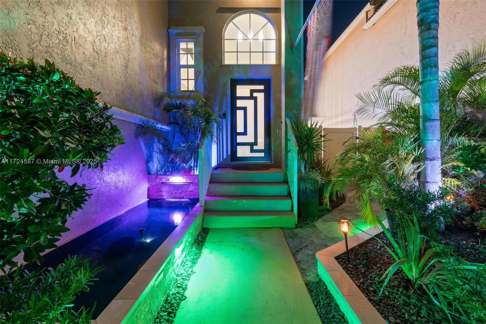 15887 Nw 4th Ct Property Photo 51