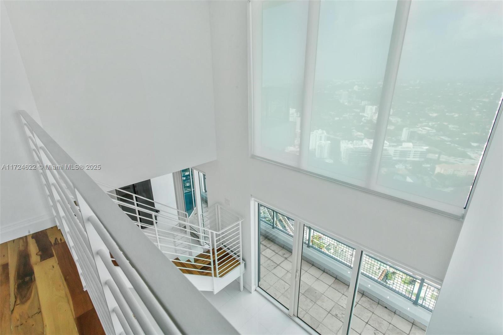 60 Sw 13th St 4413 Property Photo 12