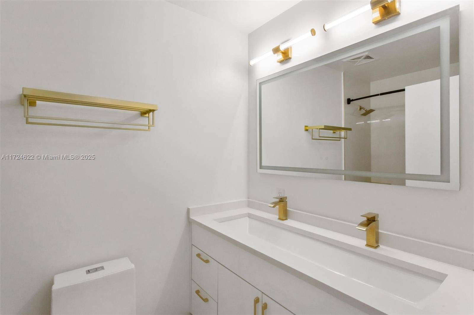 60 Sw 13th St 4413 Property Photo 20