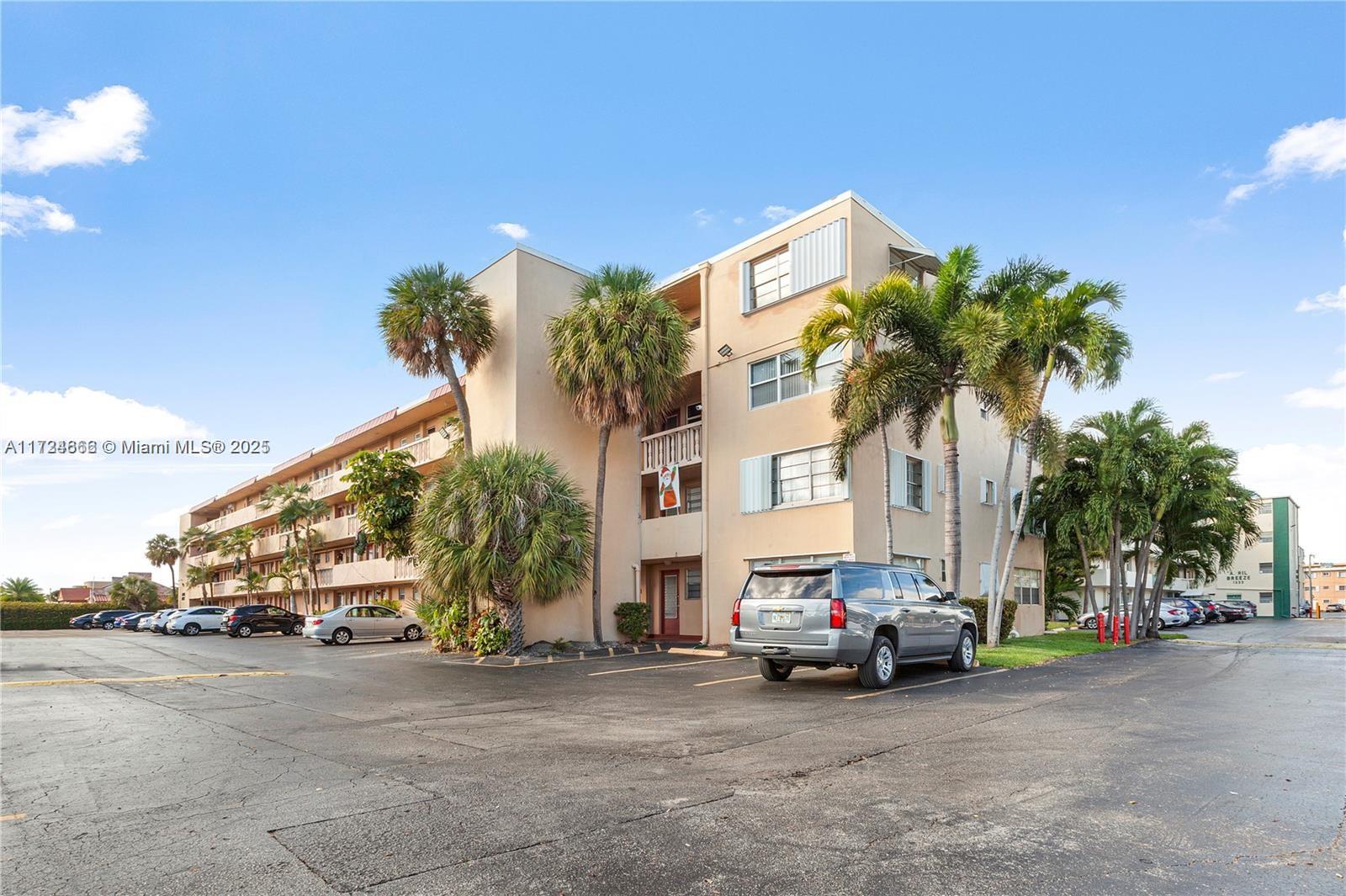 1333 E Hallandale Beach Blvd 239 Property Photo