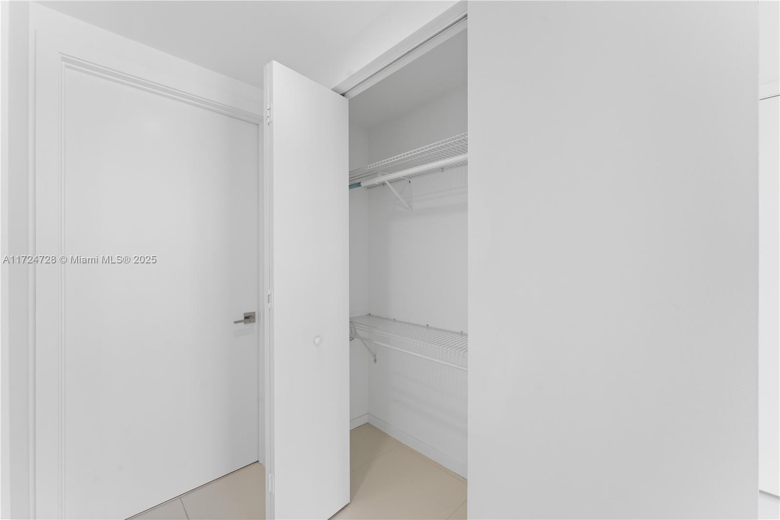 5300 Paseo Blvd 805 Property Photo 14