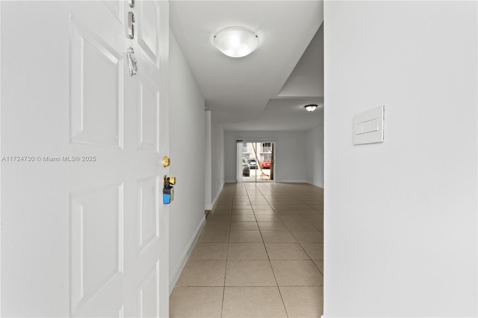2660 W 76th St 106 Property Photo 11