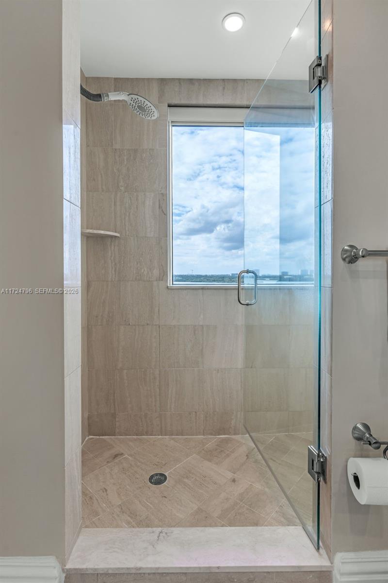 10295 Collins Ave 701 Property Photo 29