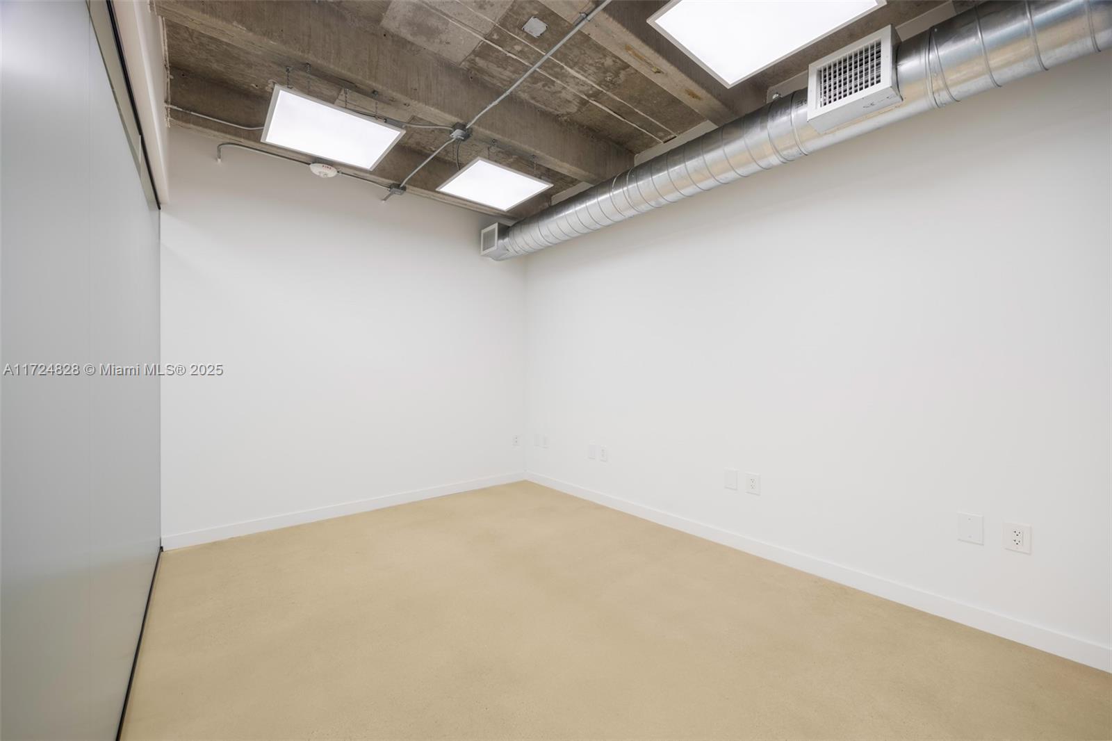 7800 Sw 57th Ave 302c Property Photo 9