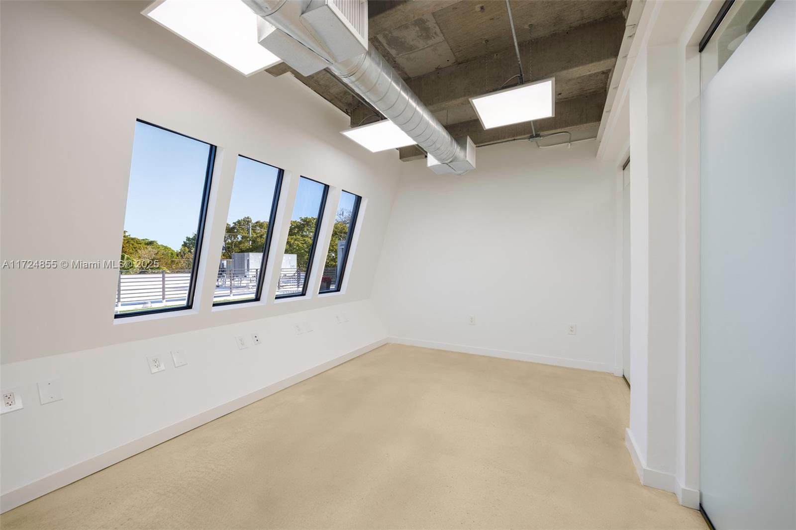 7800 Sw 57th Ave 302d Property Photo 13