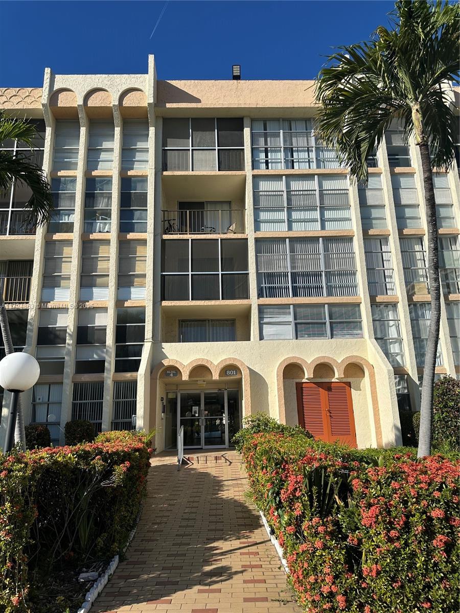 A11724863 Property Photo 1