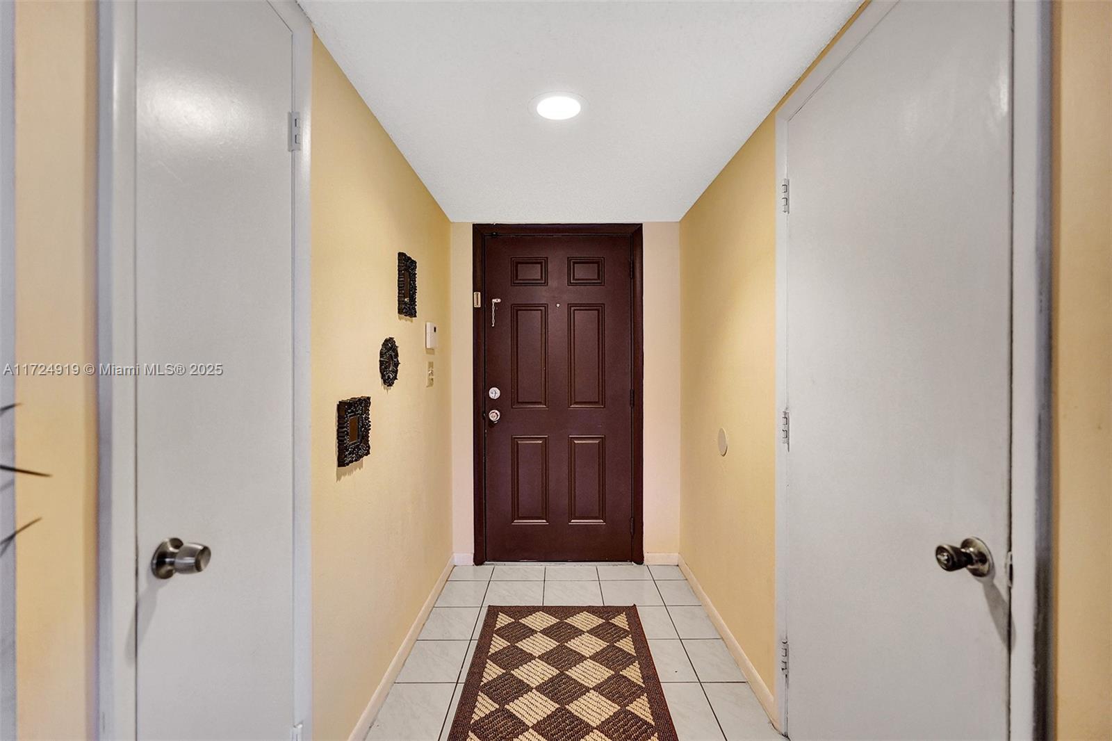 9430 S Meadows Cir 0 Property Photo 14