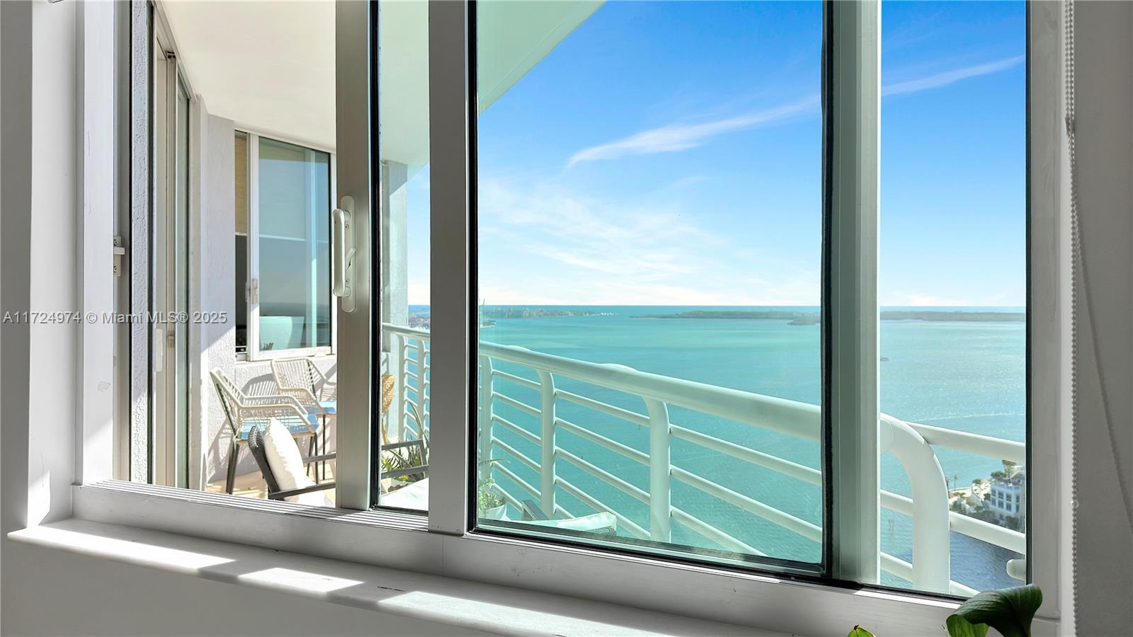 335 S Biscayne Blvd 2905 Property Photo 12
