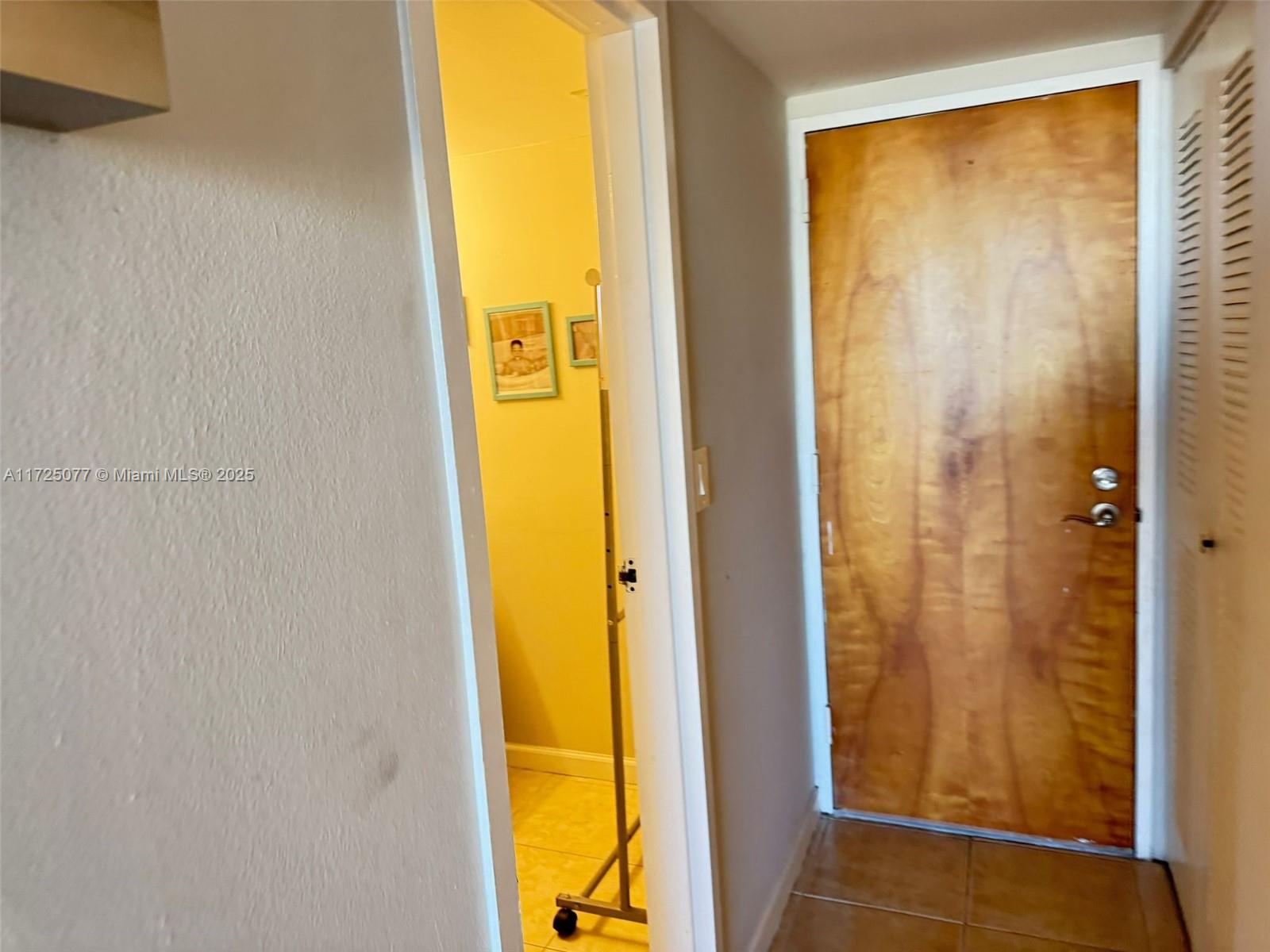 7601 E Treasure Dr 512 Property Photo 20