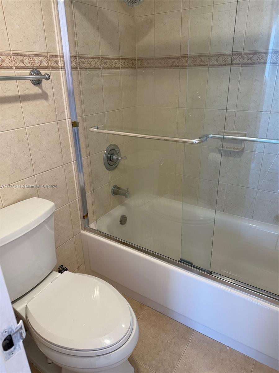 5701 Collins Ave 1011 Property Photo 49