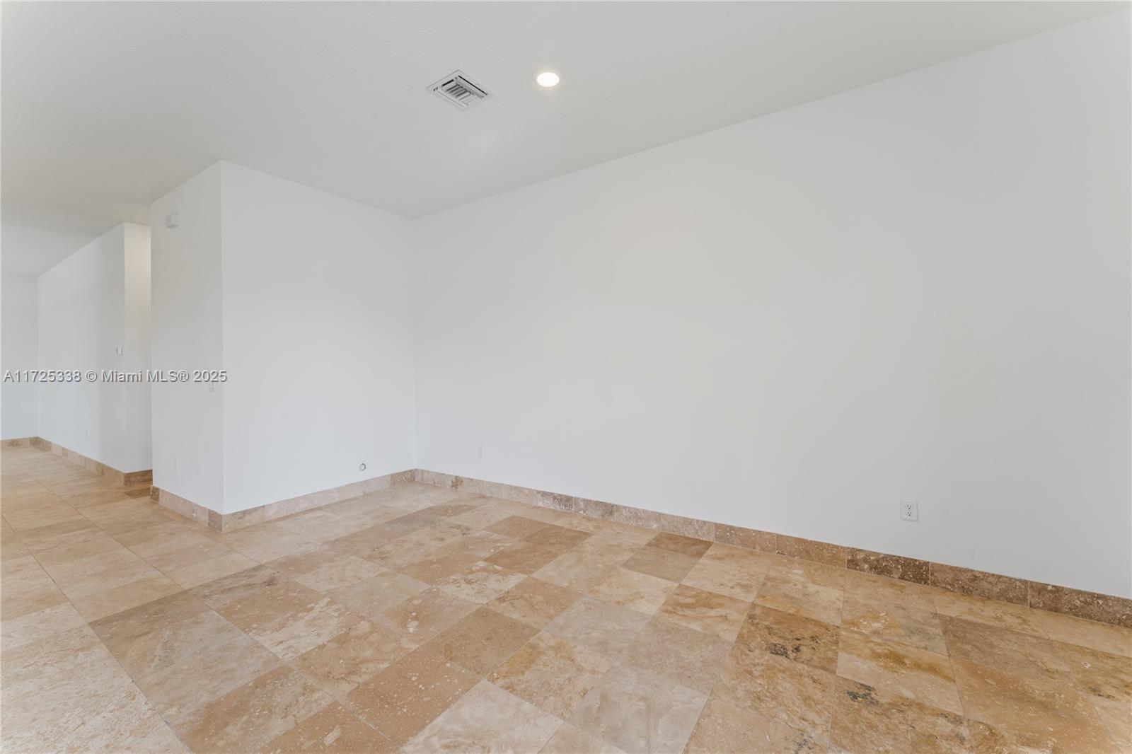 17564 Sw 41st St Property Photo 13