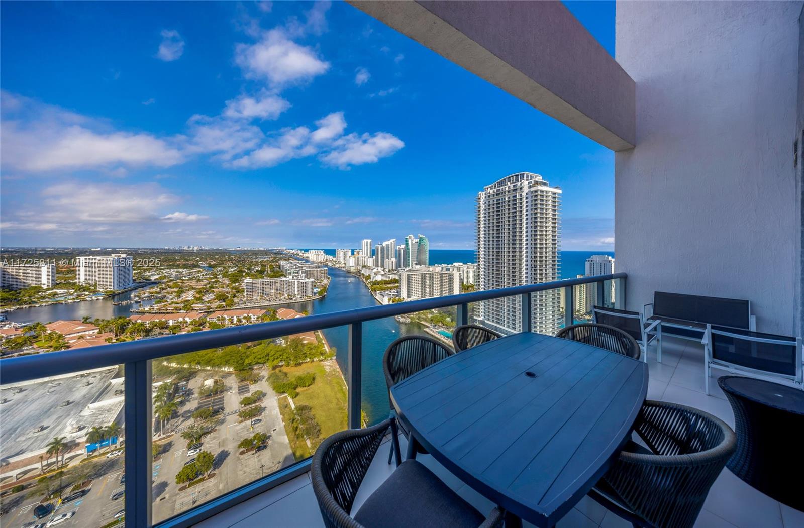 2600 E Hallandale Beach Blvd T3304 Property Photo 8