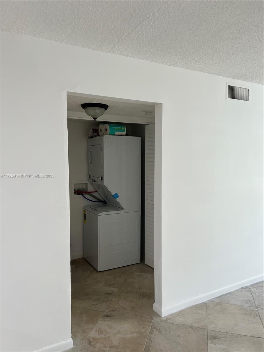 2339 Linton Ridge Cir E9 Property Photo 21