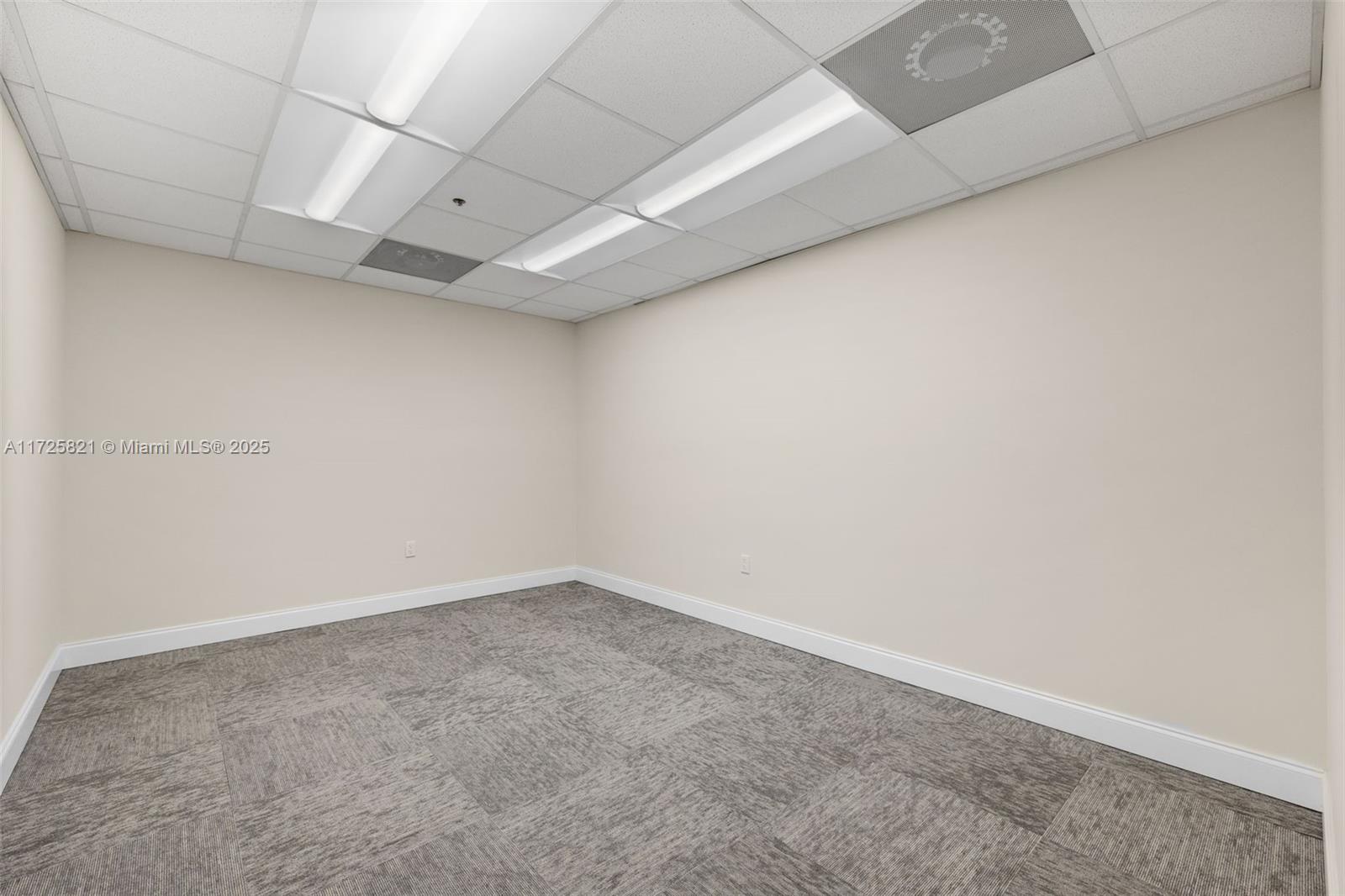 12300 Nw 32nd Ave Suite 2 Property Photo 19