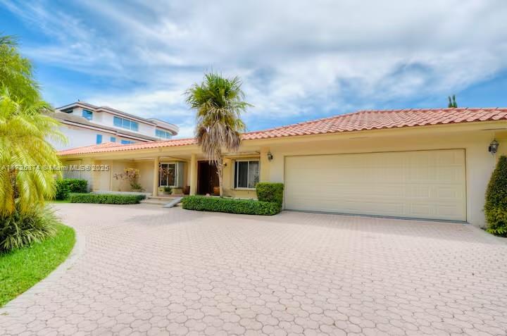 12 Isla Bahia Dr Property Photo 1
