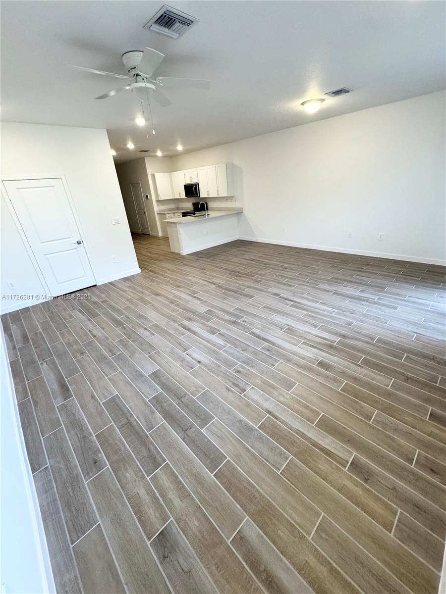 120 Ne 13th Terrace 120 Property Photo 13