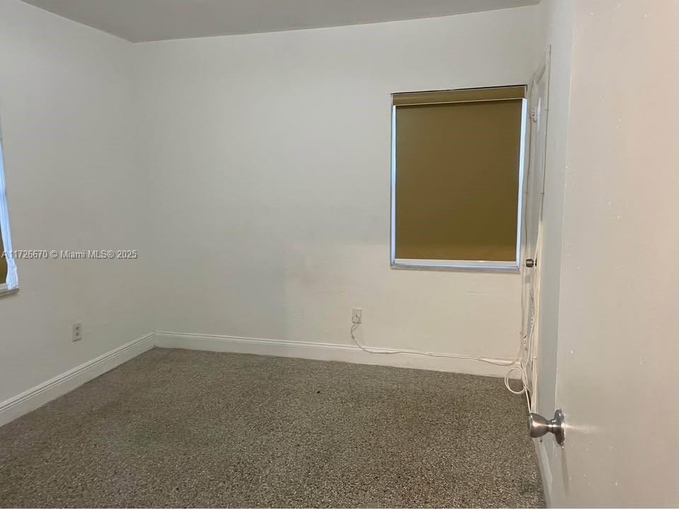 1223 Ne 181st St Property Photo 10