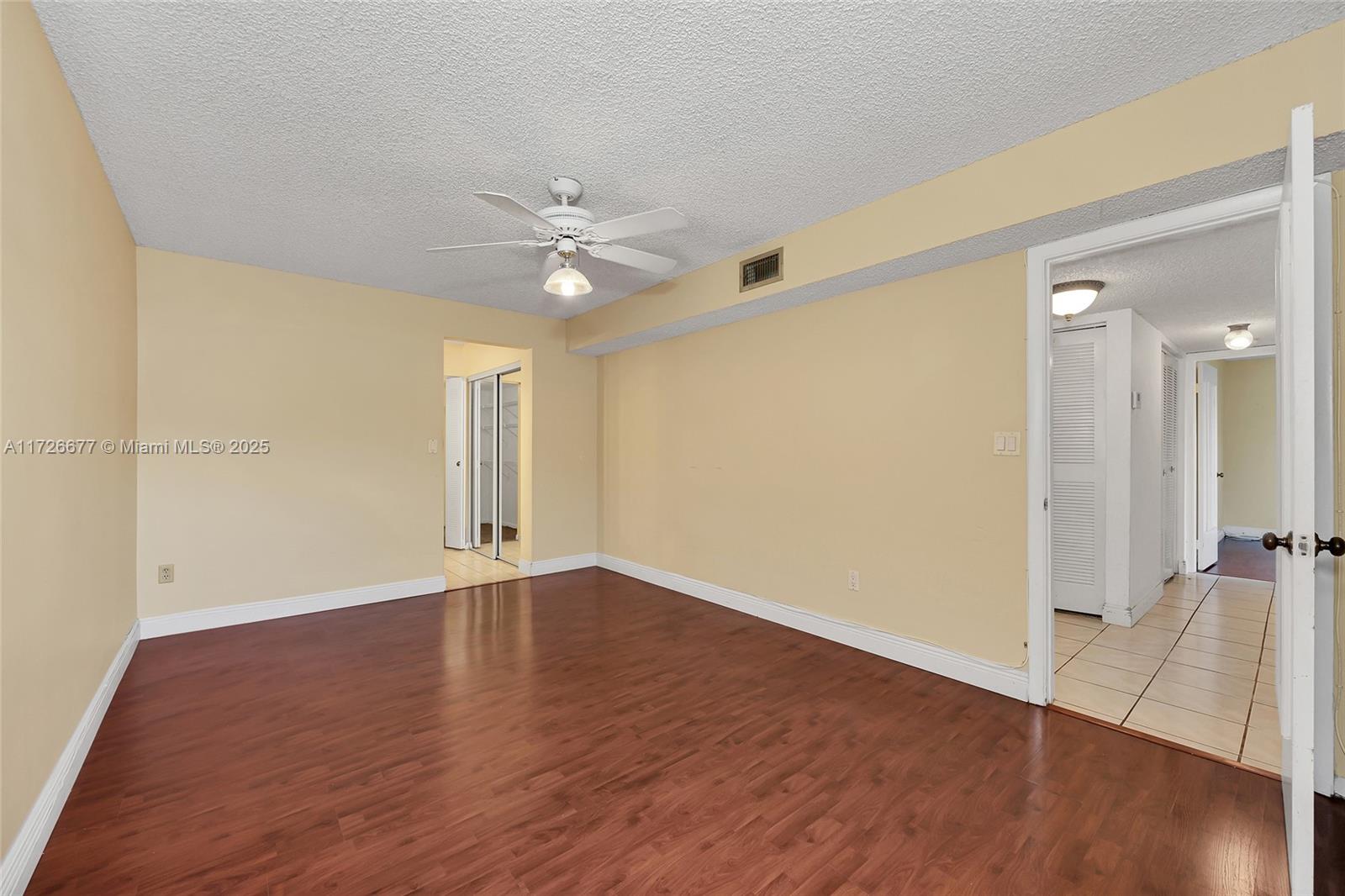 3545 Magellan Cir 351-5 Property Photo 16