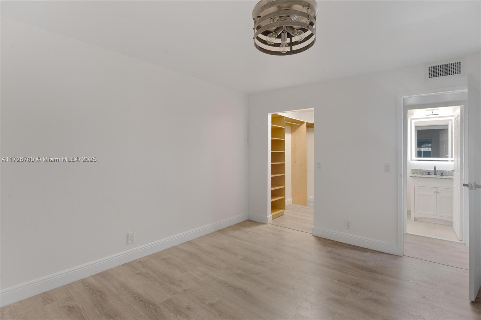 144 Monaco C 144 Property Photo 5