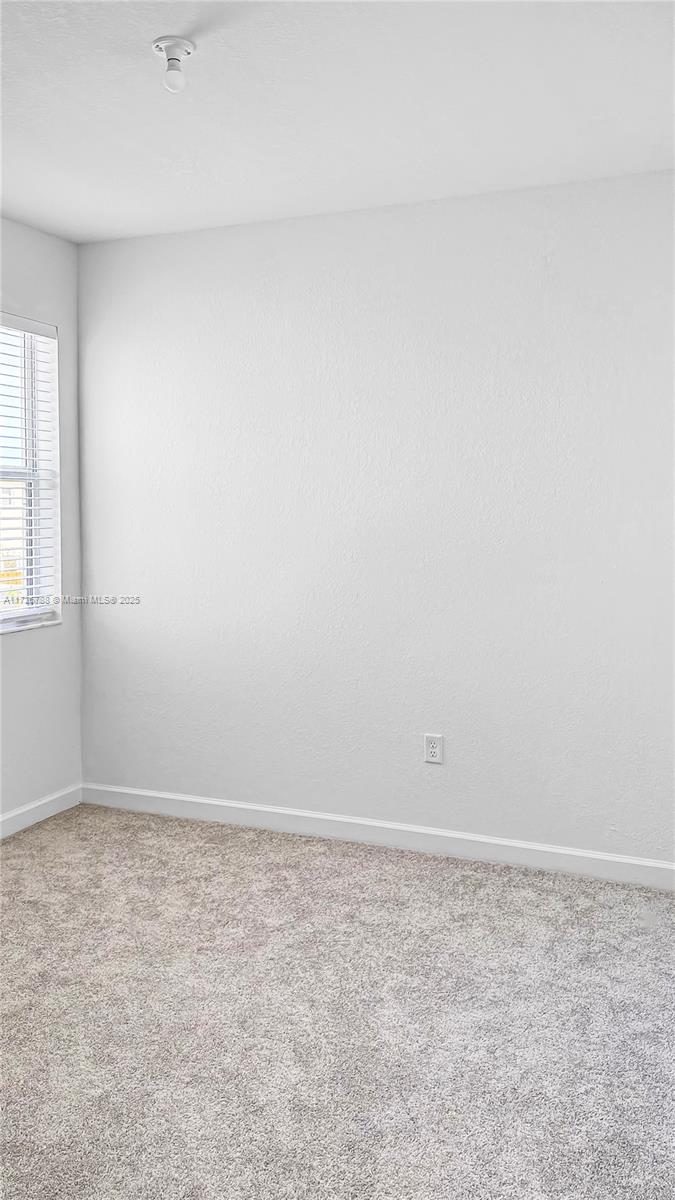 2618 Se 29 St 2618 Property Photo 15