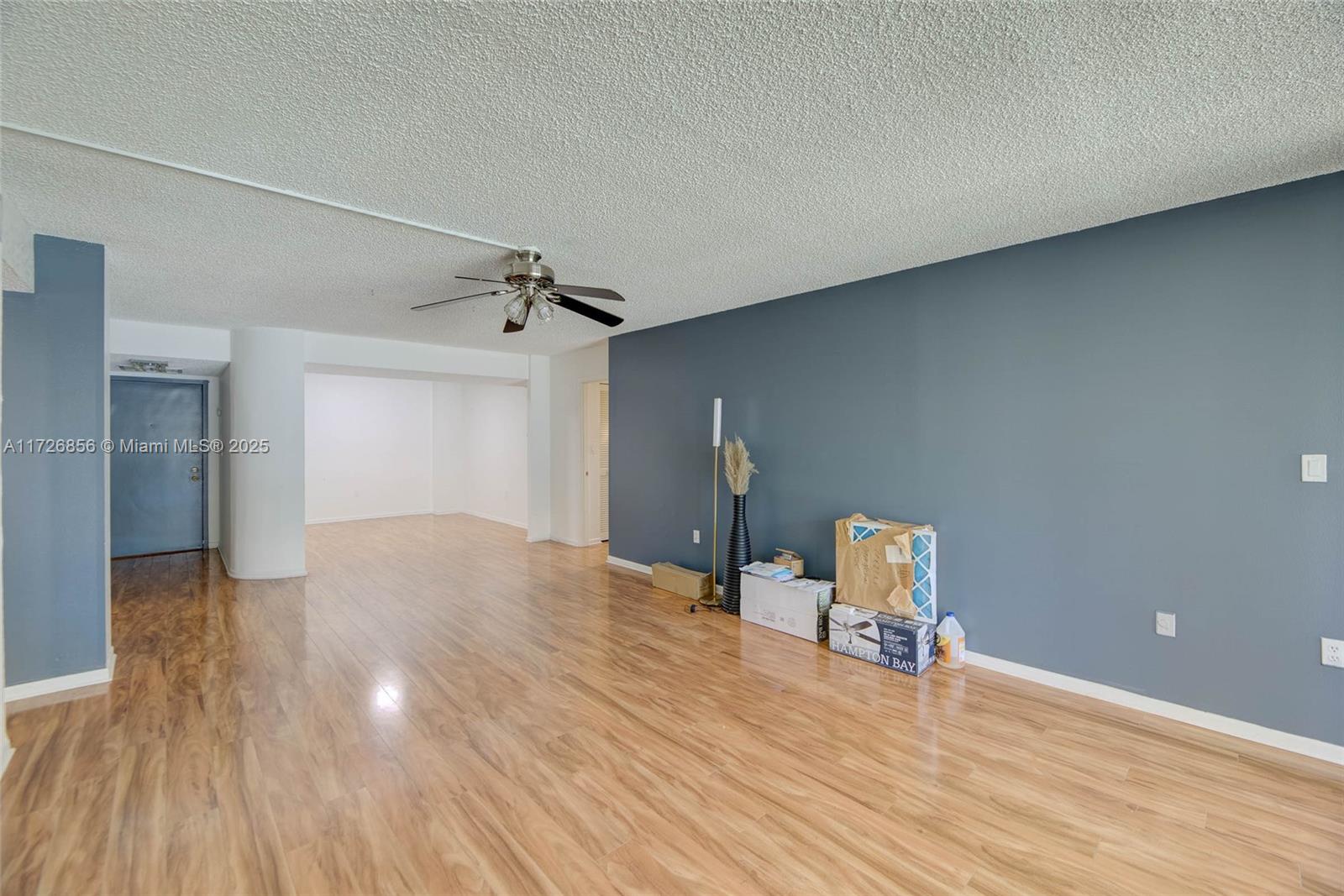 2808 N 46th Ave E353 Property Photo 4