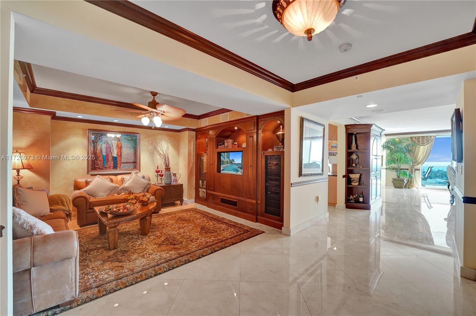 20201 E Country Club Dr 1203 Property Photo 4