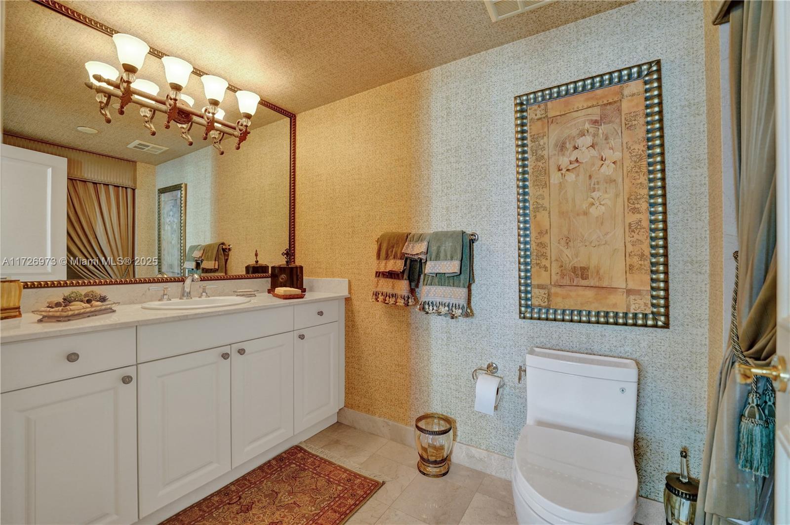 20201 E Country Club Dr 1203 Property Photo 55