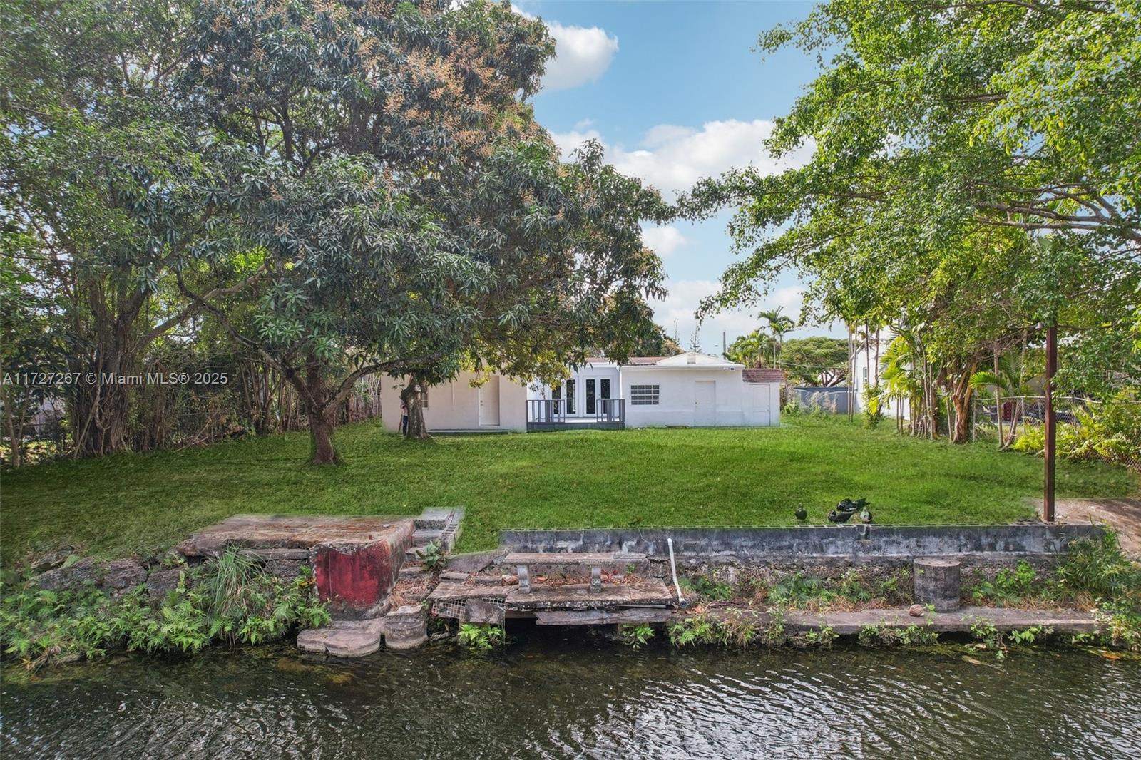 299 S Biscayne River Dr Property Photo 1