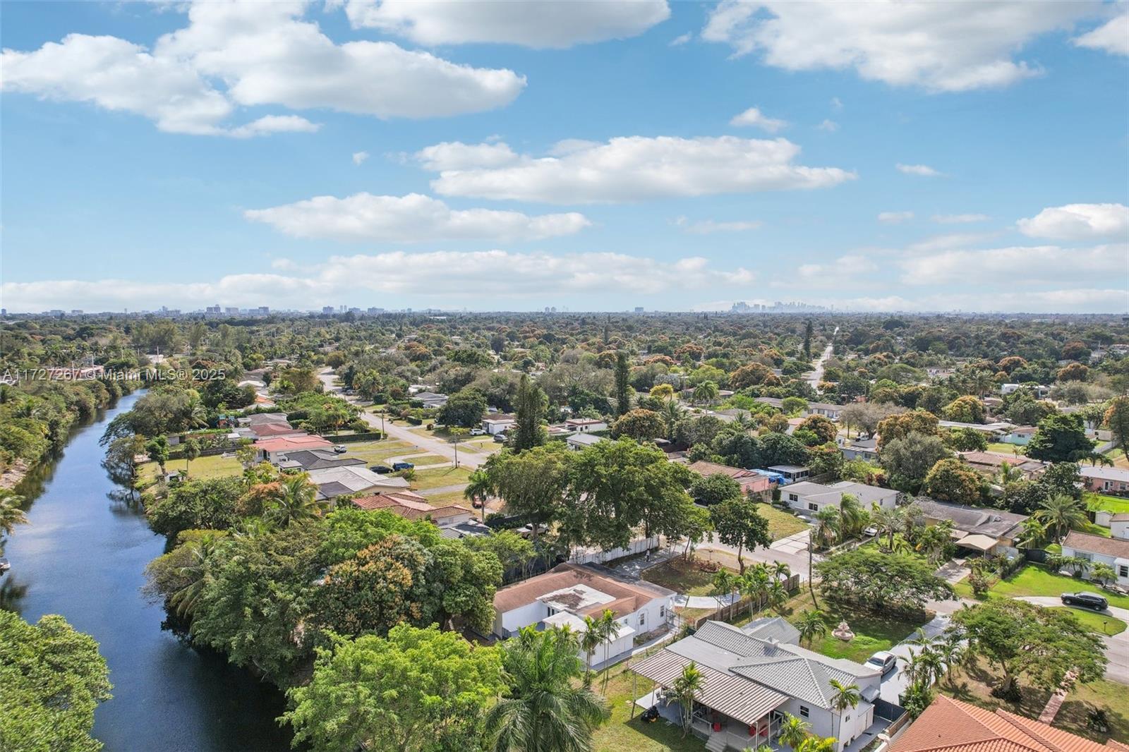 299 S Biscayne River Dr Property Photo 4
