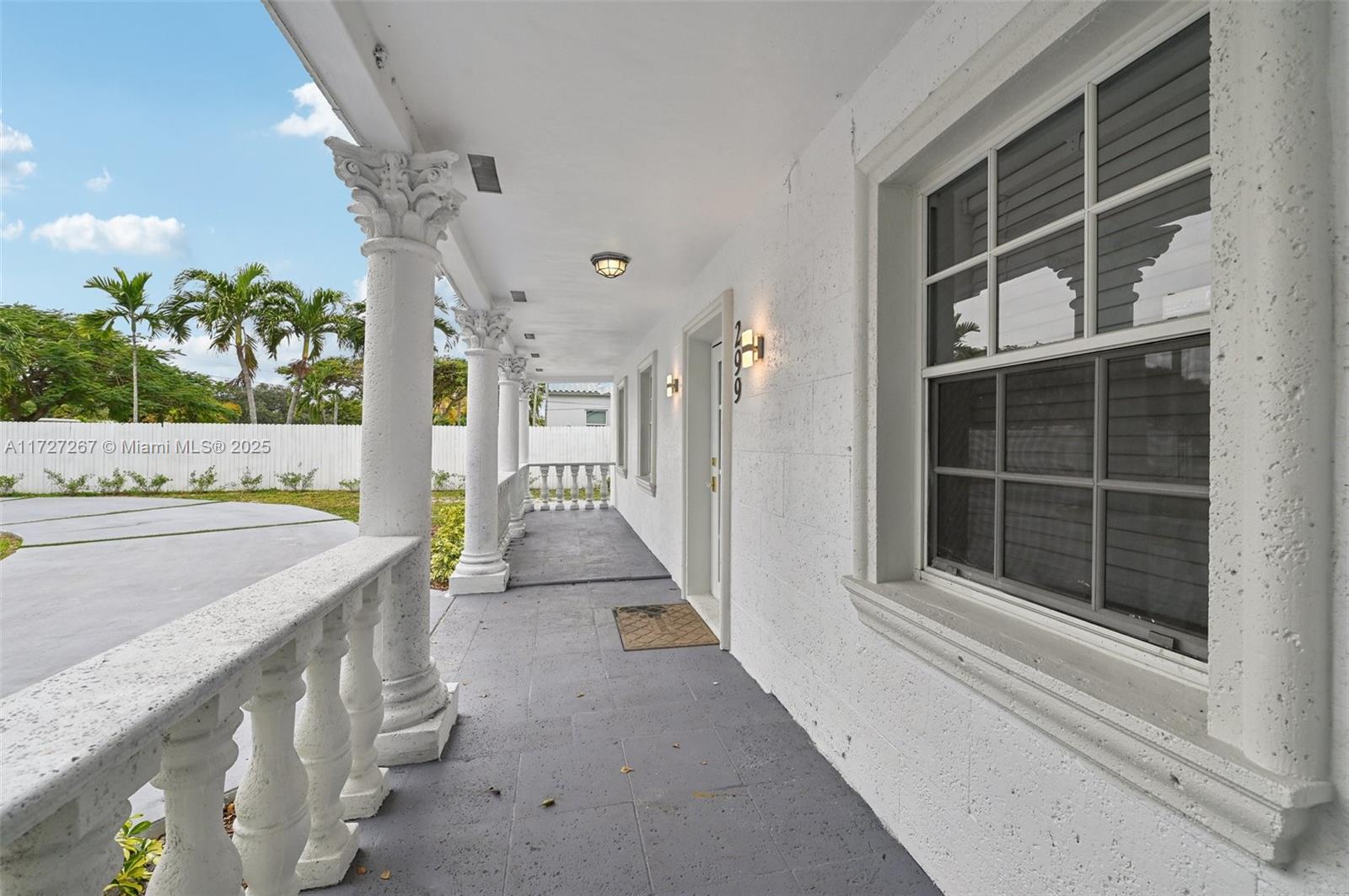 299 S Biscayne River Dr Property Photo 6