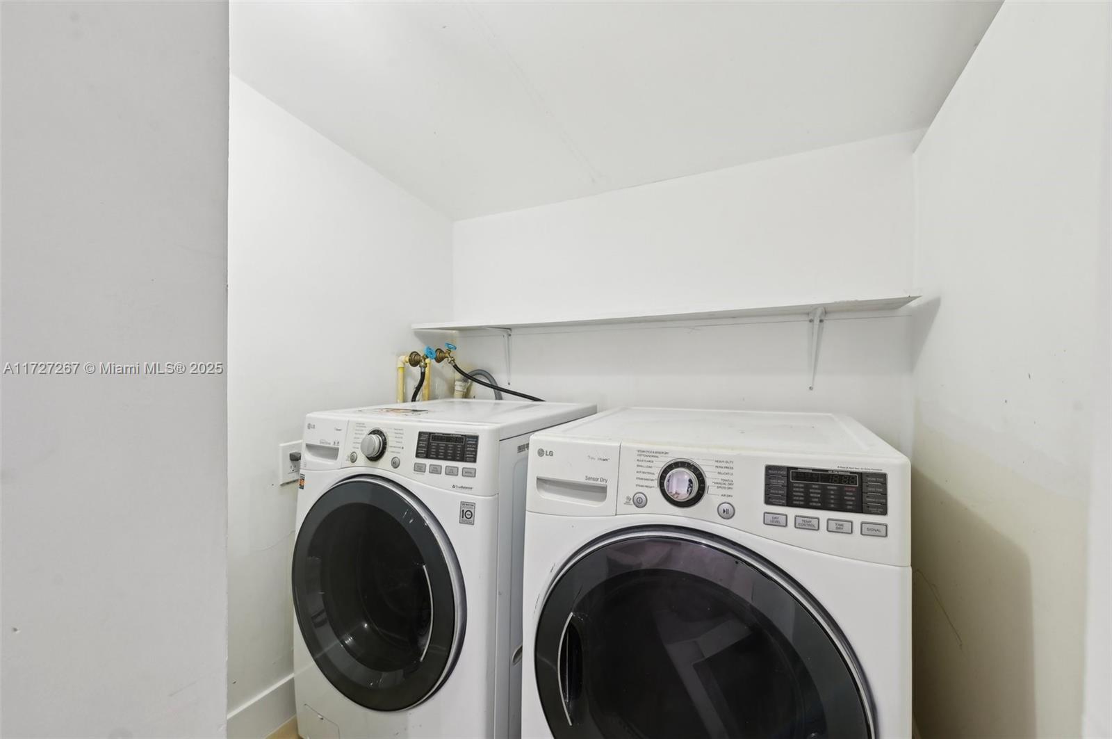 299 S Biscayne River Dr Property Photo 14