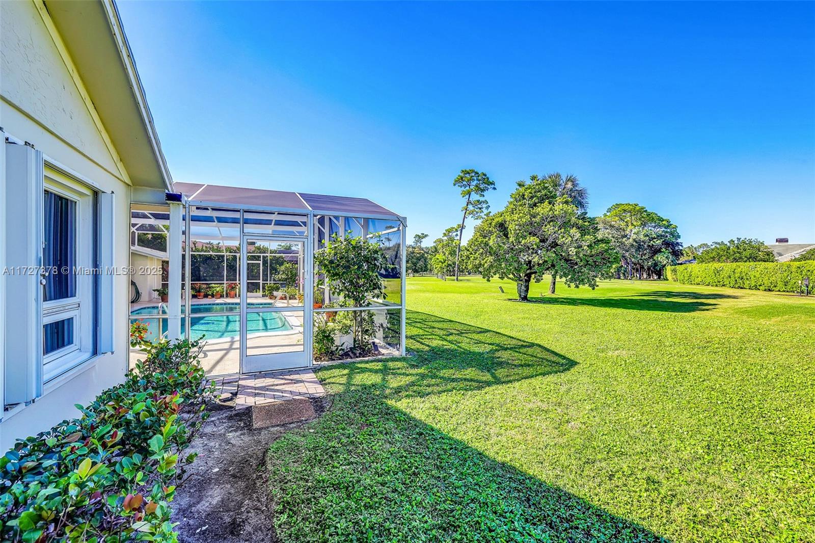 444 Glenbrook Dr Property Photo 45