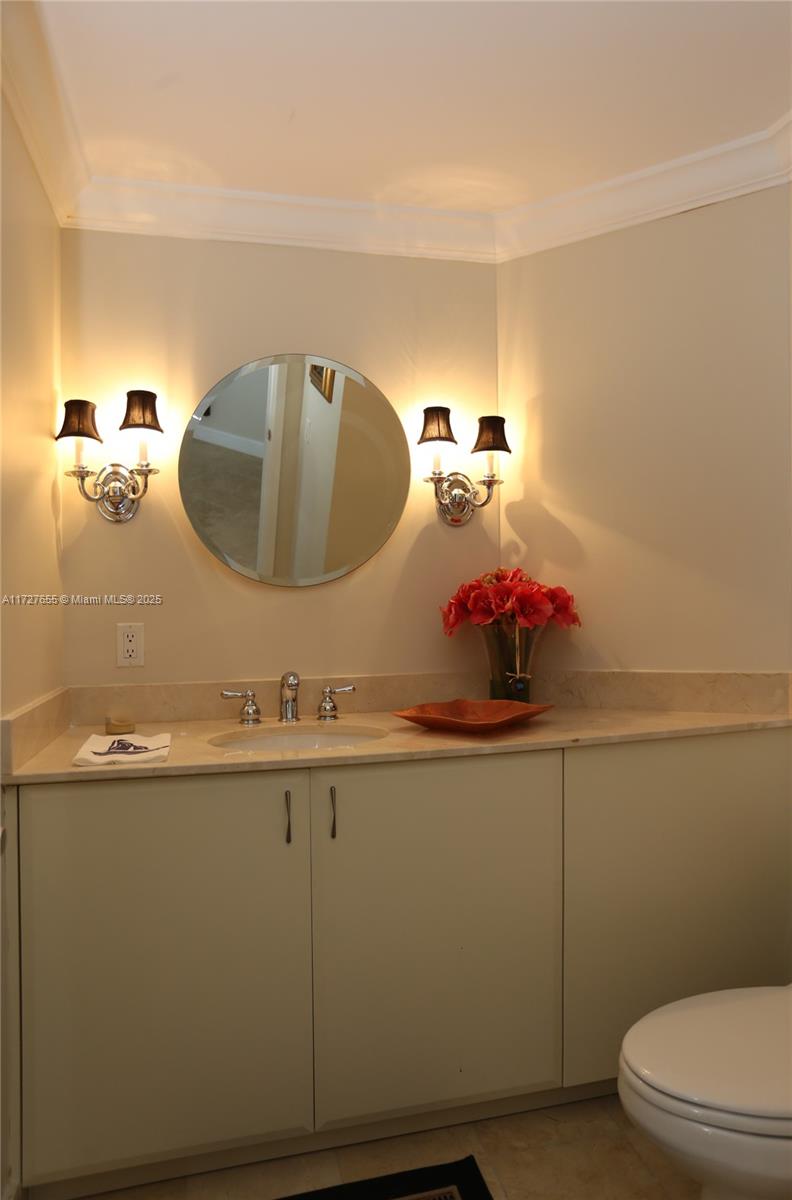 6365 Collins Ave 3401 Property Photo 20
