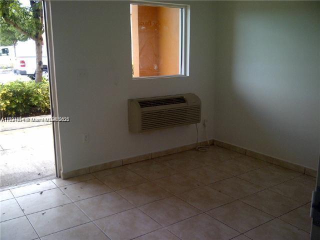5921 Nw 176 11 Property Photo 3