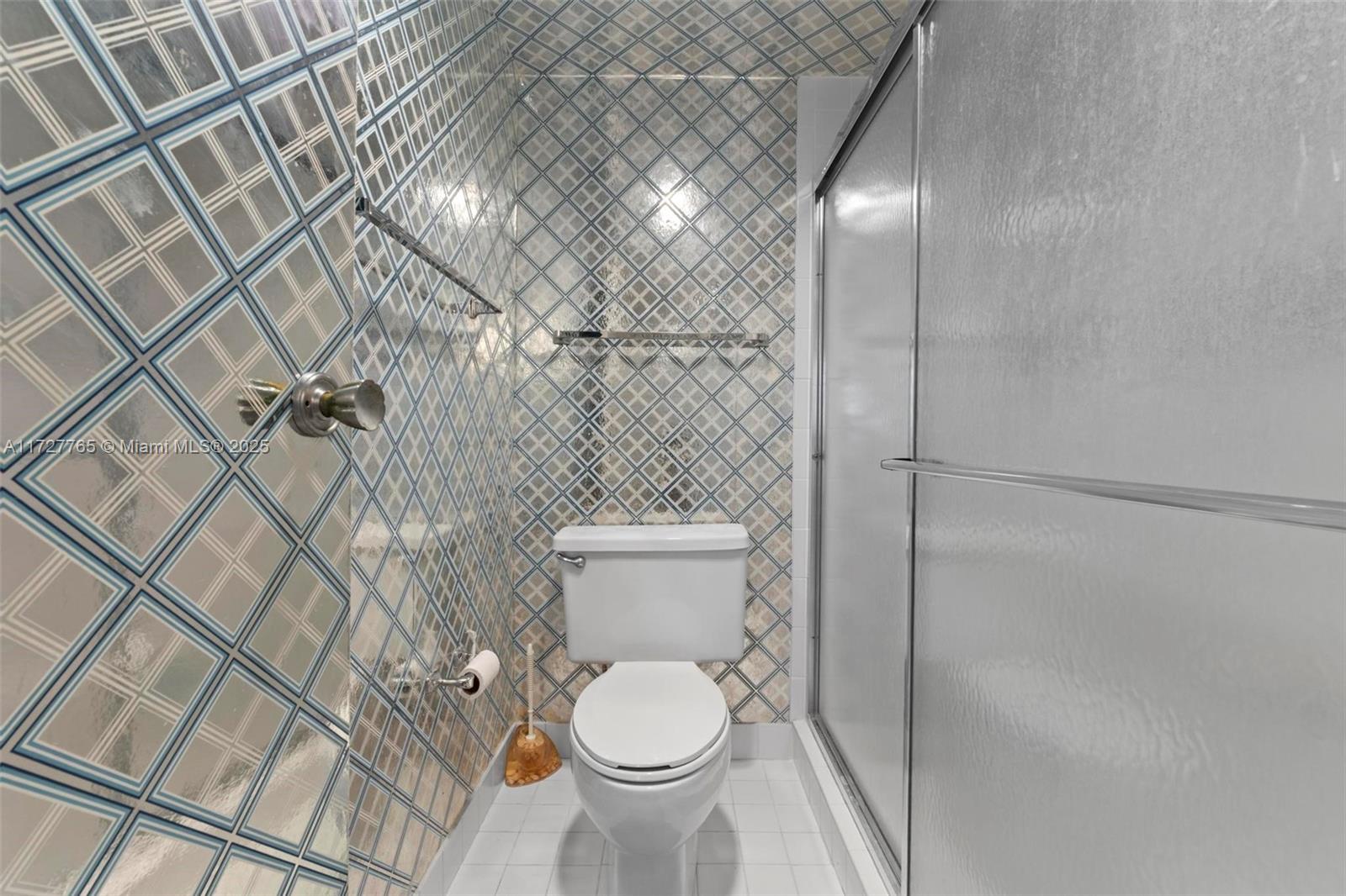 20301 W Country Club Dr Ph25 Property Photo 24