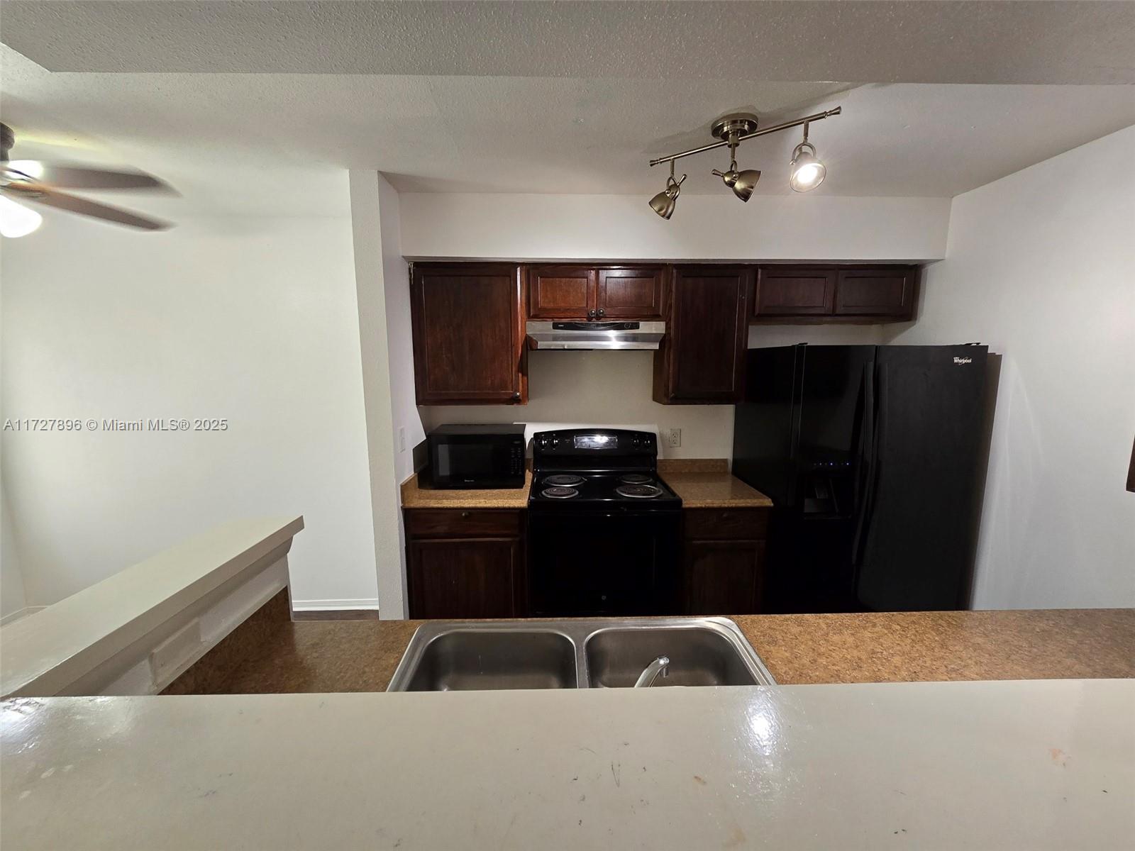 2622 Nw 33rd St 2011 Property Photo 4