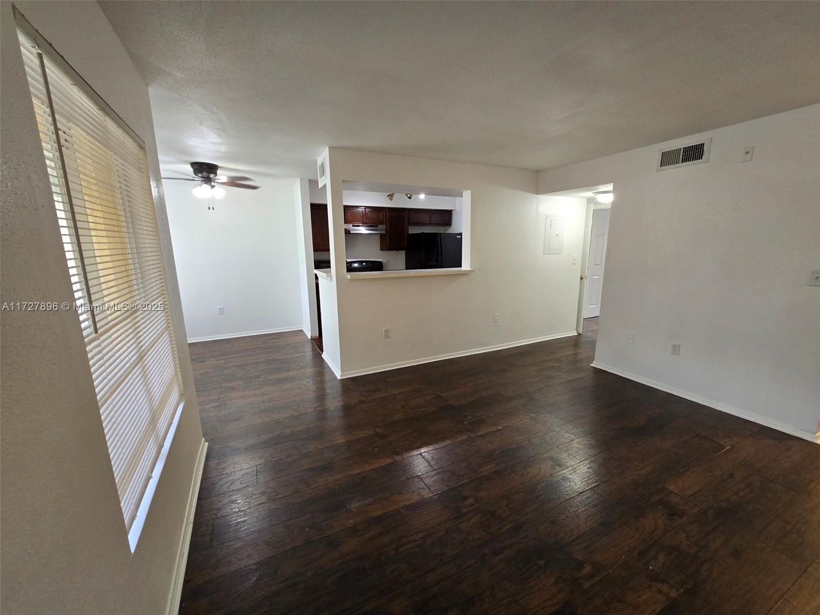 2622 Nw 33rd St 2011 Property Photo 6