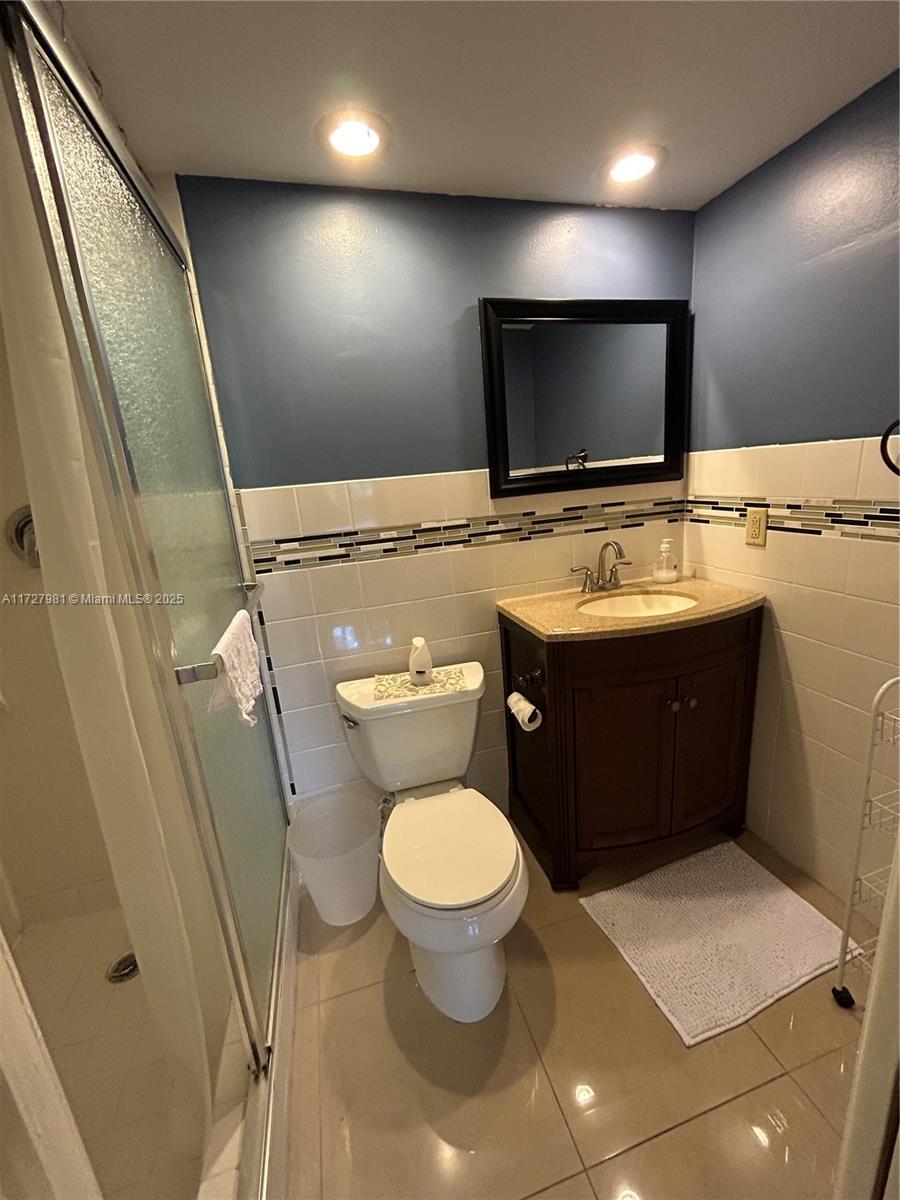 250 Layne Blvd 213 Property Photo 19