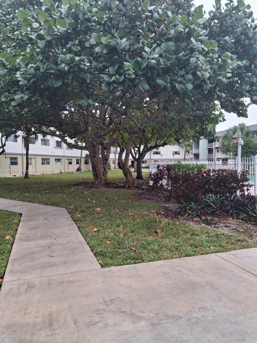 250 Layne Blvd 213 Property Photo 26