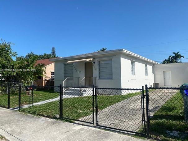 420 Nw 45th St Property Photo 1
