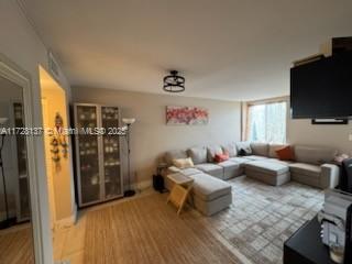 250 180th Dr 455 Property Photo 5