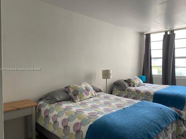 100 Lincoln Rd 616 Property Photo 4