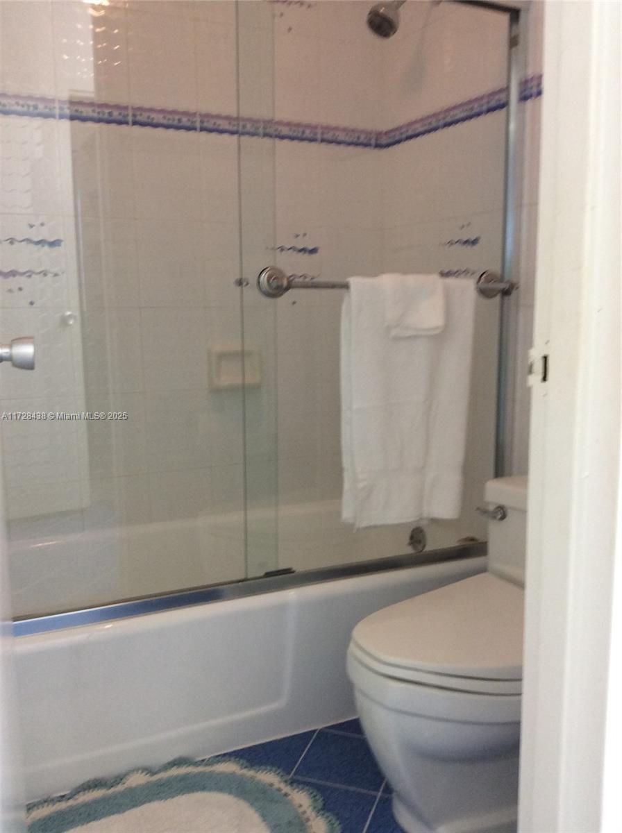 100 Lincoln Rd 616 Property Photo 19
