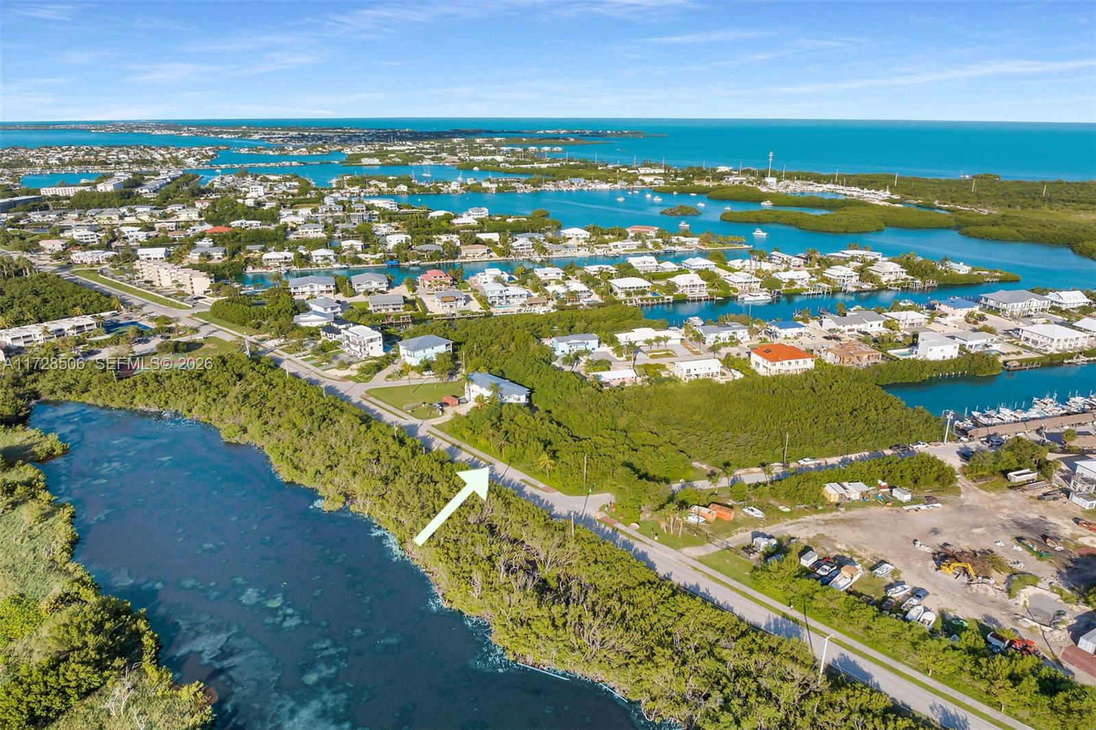 300 Coco Plum Property Photo 7