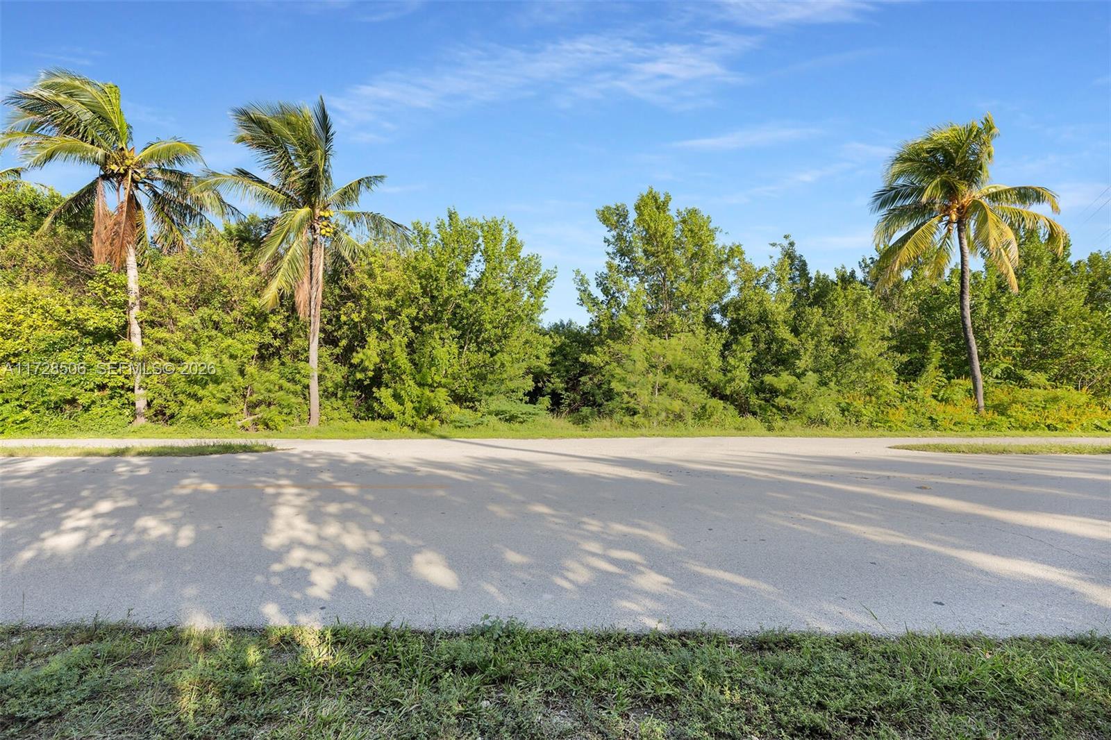 300 Coco Plum Property Photo 16